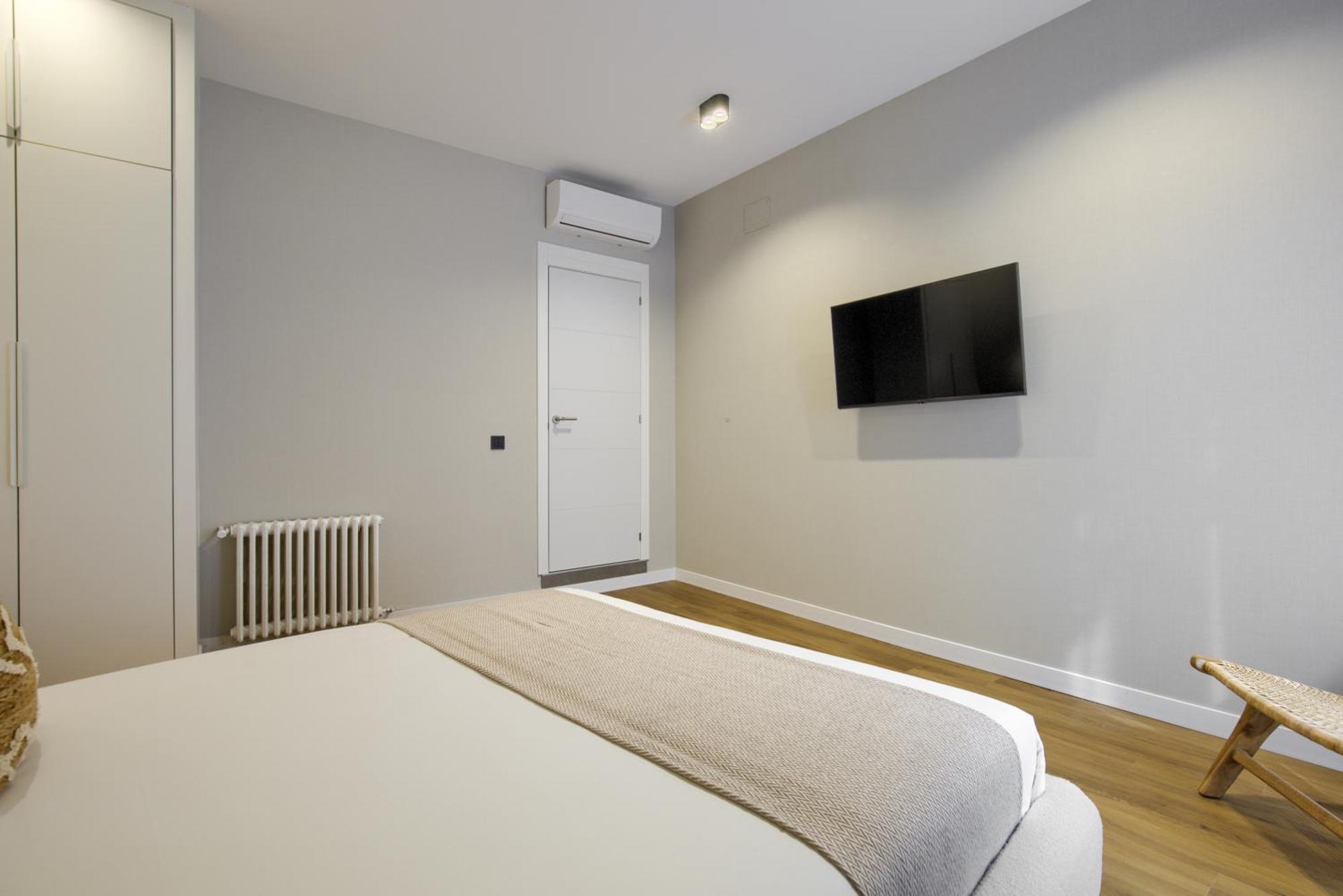 Dobo Madrid Justicia Apartment Room photo